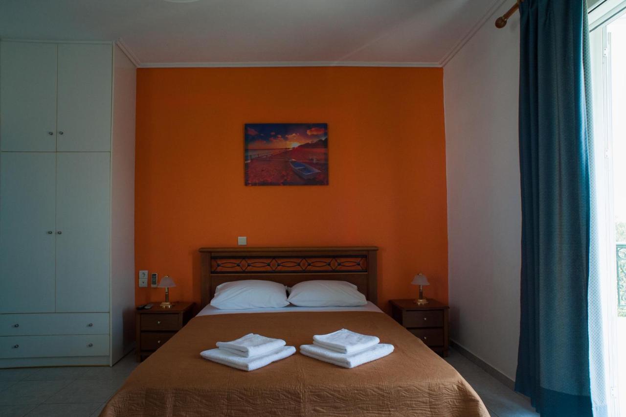 Marmaron Rooms Agiokampos  Exterior foto