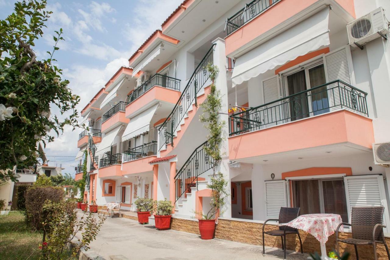 Marmaron Rooms Agiokampos  Exterior foto