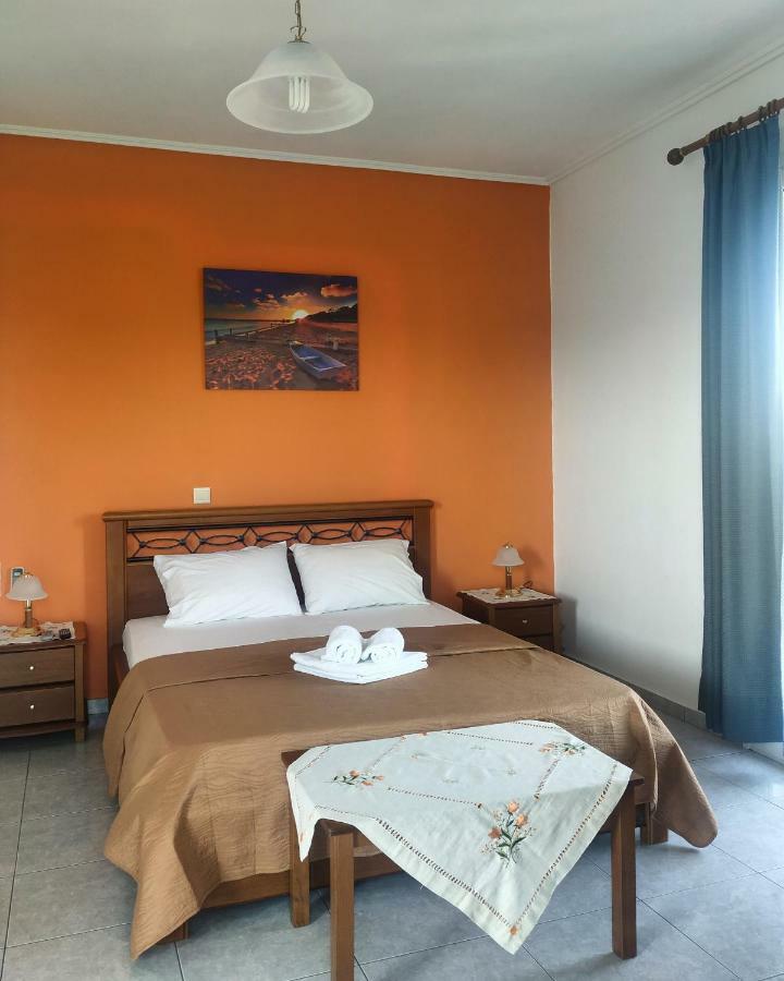 Marmaron Rooms Agiokampos  Exterior foto