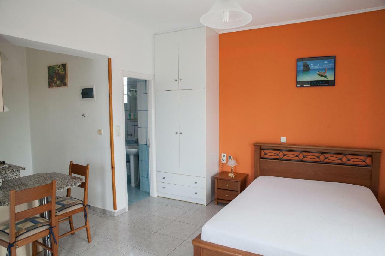 Marmaron Rooms Agiokampos  Exterior foto